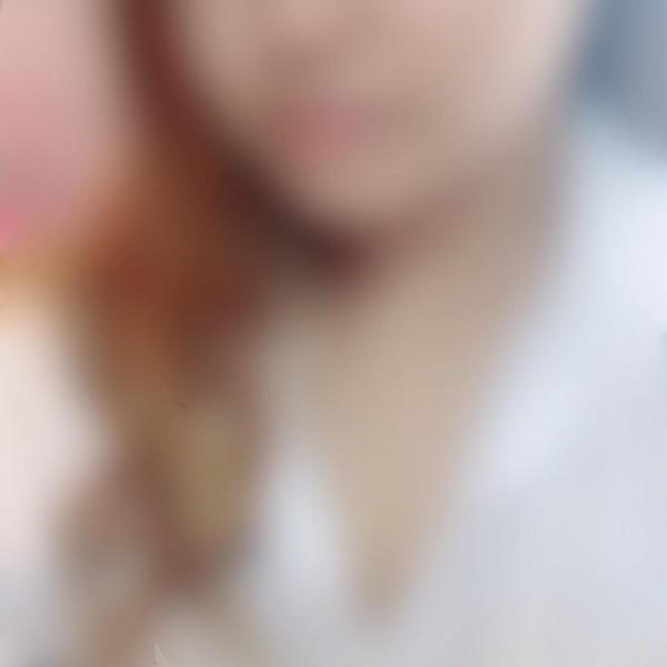 ゆりな