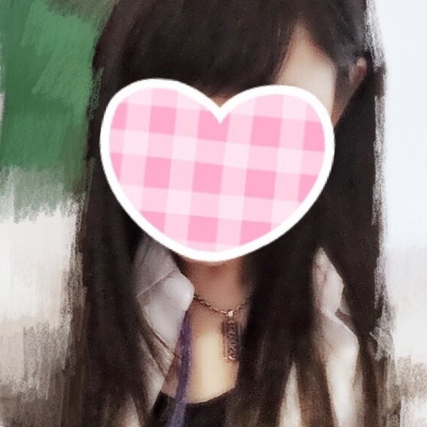 ゆりな
