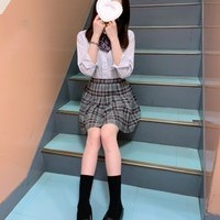 みい