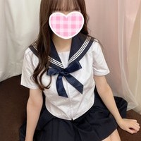 こなつ　161cm（Eカップ）　19歳