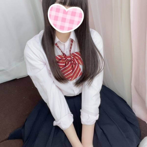 りんね　160cm（Cカップ）　19歳