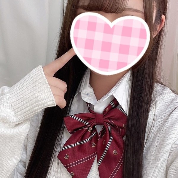 ありさ　155cm（Eカップ）　18歳