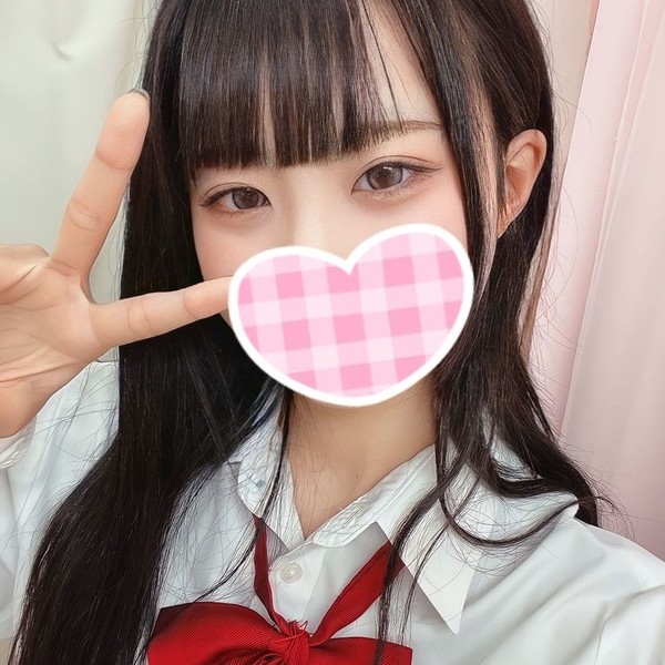 なっちゃん　153cm（）　18歳