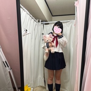 はるか　163cm（Dカップ）　19歳
