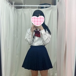 なっちゃん　153cm（）　18歳