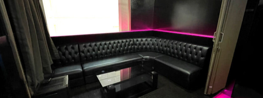 LIVECAFE&BAR THEIA