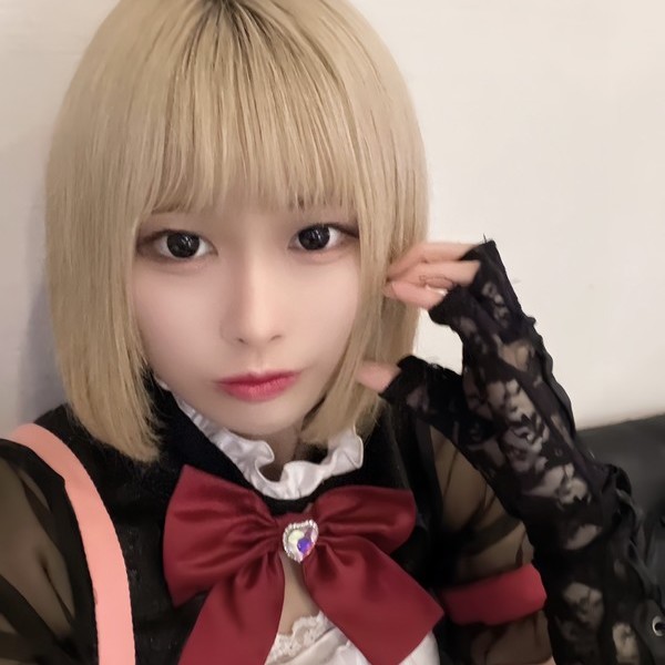 みさ