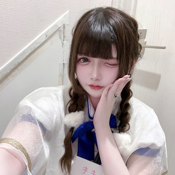 もも