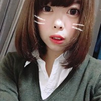 出歯あおいろ